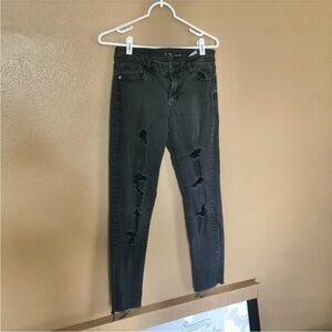 Old Navy Rockstar Skinny Distressed Black Jean Size 8R